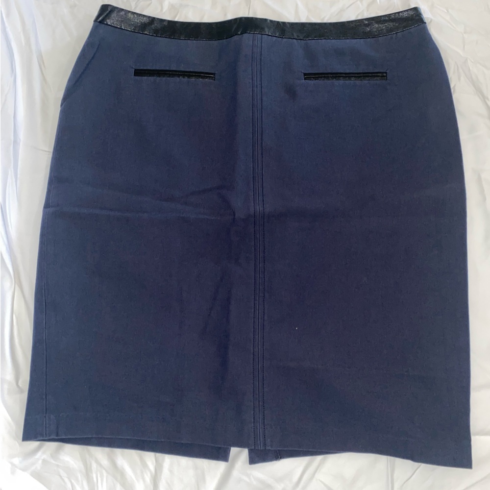 Navy Blue Denim Skirt 💙